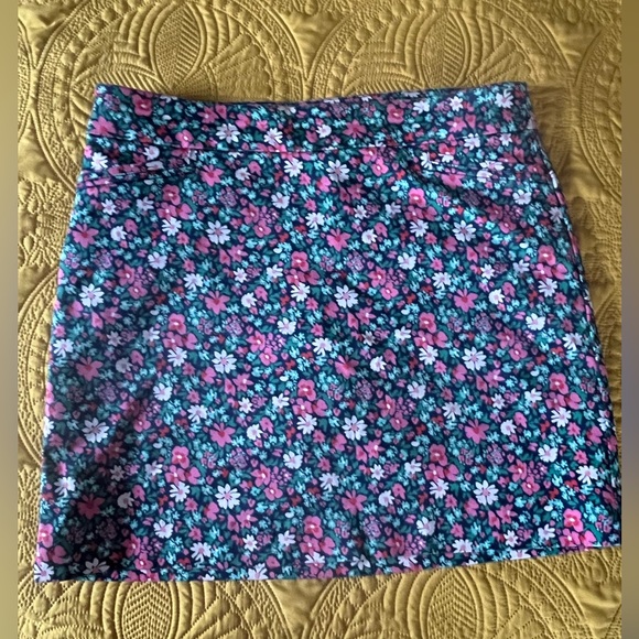 croft & barrow Pants - Croft & Barrow Floral Skort 8R mini length
